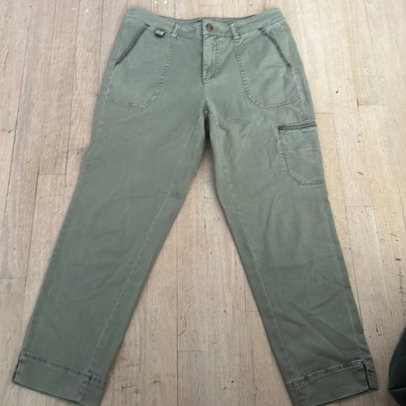 Isaac Mizrahi Live Cropped Women’s Pants size 6P - Picture 1 of 6